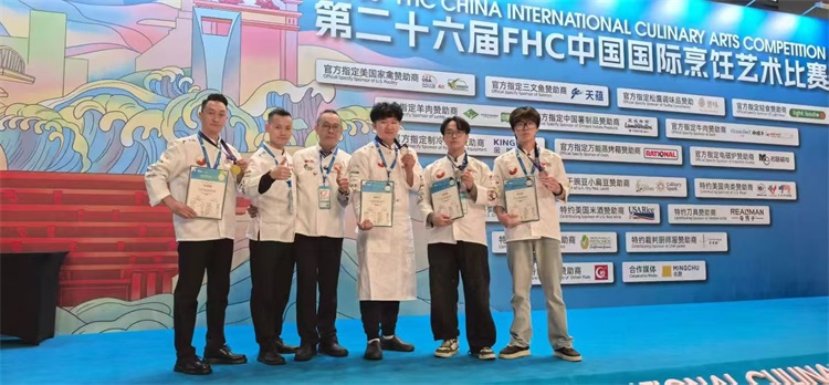 49efe20d7956bac0af72497ae5fb4243