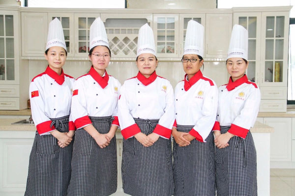 山东新东方专业的老师