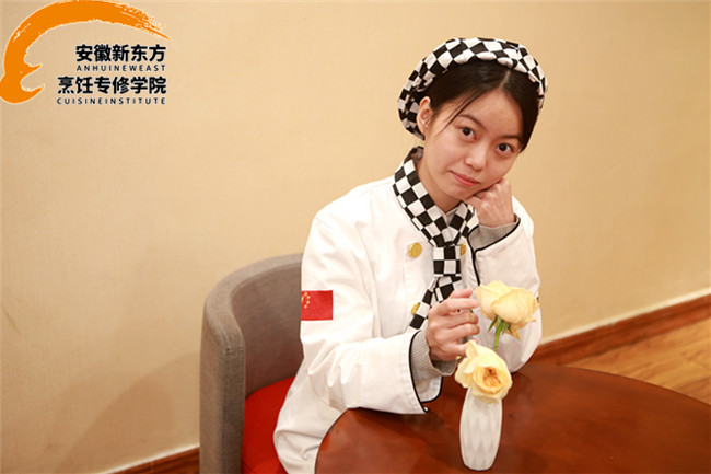 李玟：从南到北两千里，为梦不放弃     
