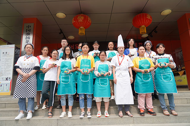 江苏新东方名师公开课，美食热辣、人气爆棚！