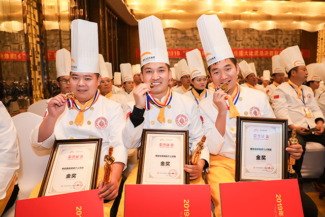 喜报！江苏新东方名师再次斩获特金奖！