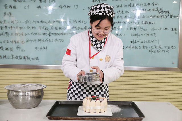 学厨师&学烘焙，究竟什么年龄更适合？