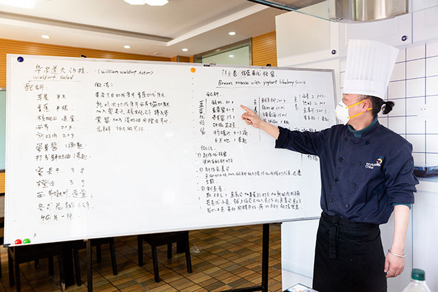 锁定江苏新东方云直播，精彩不断来袭！