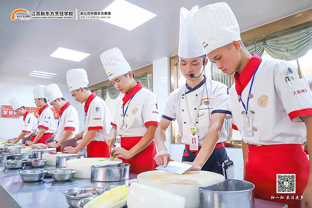 品饕餮美食，抢学籍名额，本周江苏新东方如此火热！