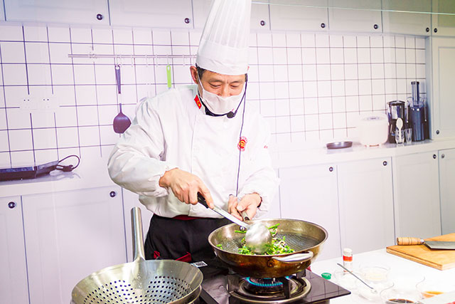 上职校学厨师，“钱途”与前途双赢！
