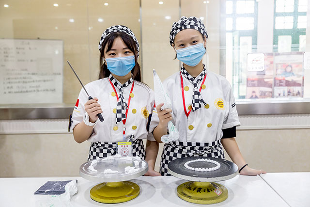 张梓涵：学西点，用韩裱装点我未来的西点创业梦！