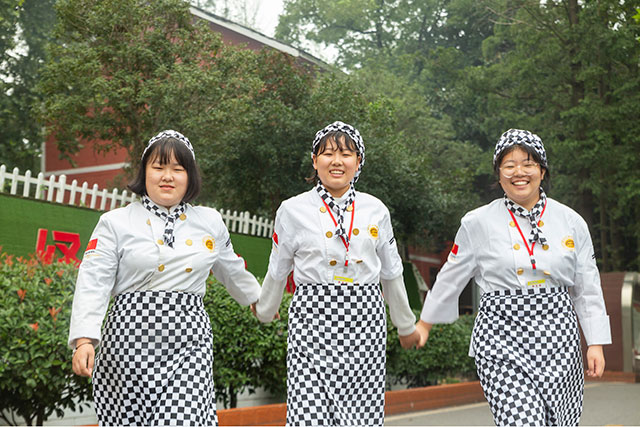 赵婷：在新东方学西点，变成更好的自己！