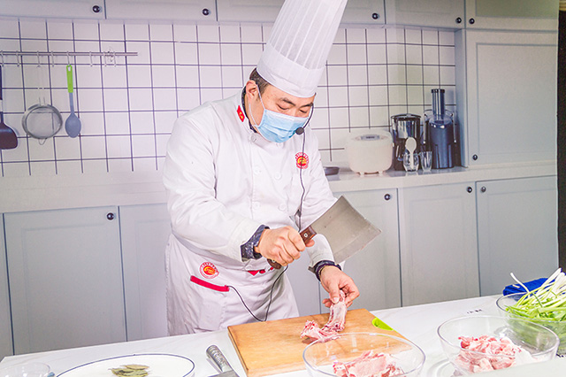 想要在厨师行业一步到位？行政总厨特训班，你不能错过！